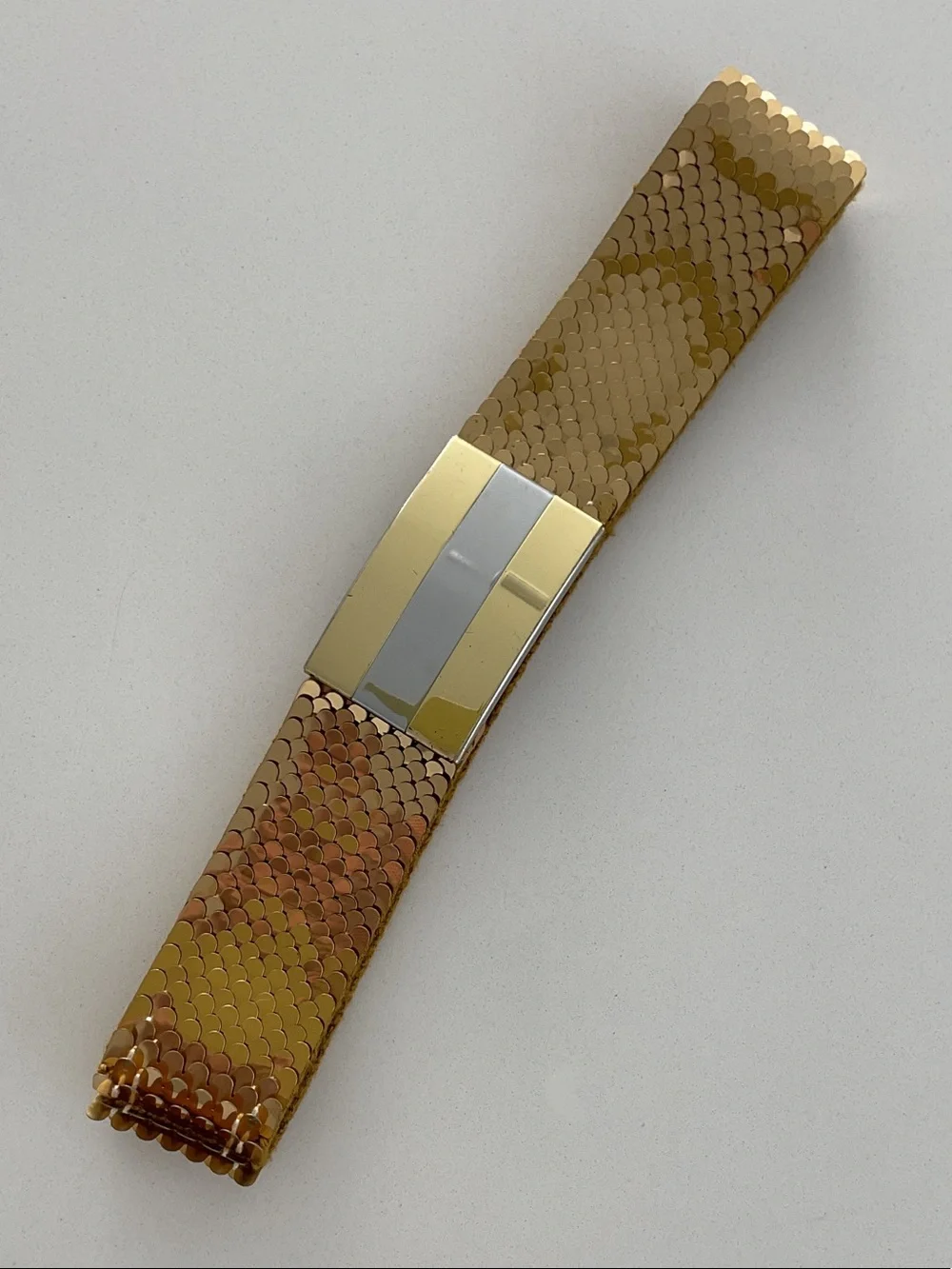 Vintage Fish Scale Stretch Belt Gold Mesh Belt with Metallic Accent unisex